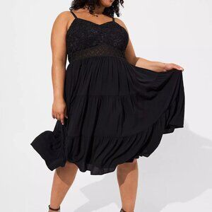 TORRID Midi Crinkle Gauze Lace Bodice Dress 1x NWT